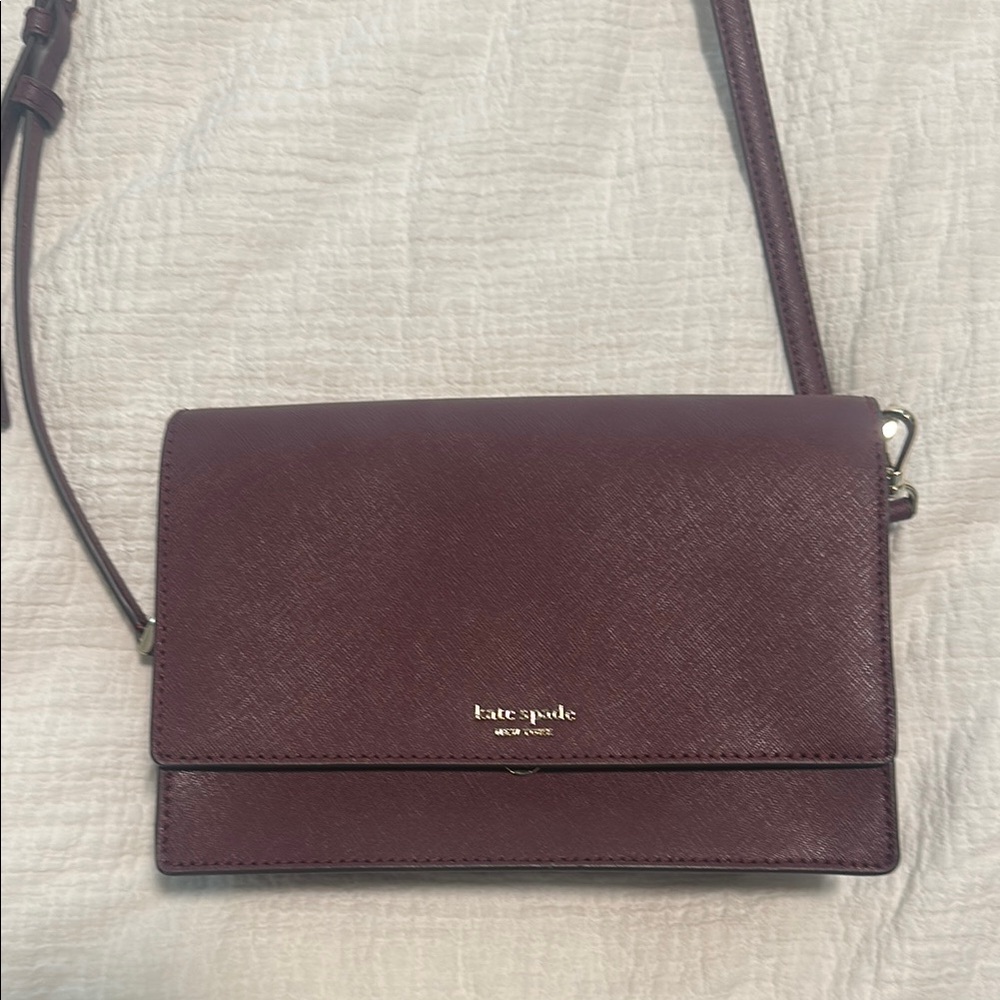 Elegant Women's Crossbody Bag in Purple